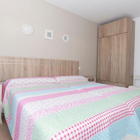 London - La Colina Apartment San Miguel de Meruelo Екстериор снимка
