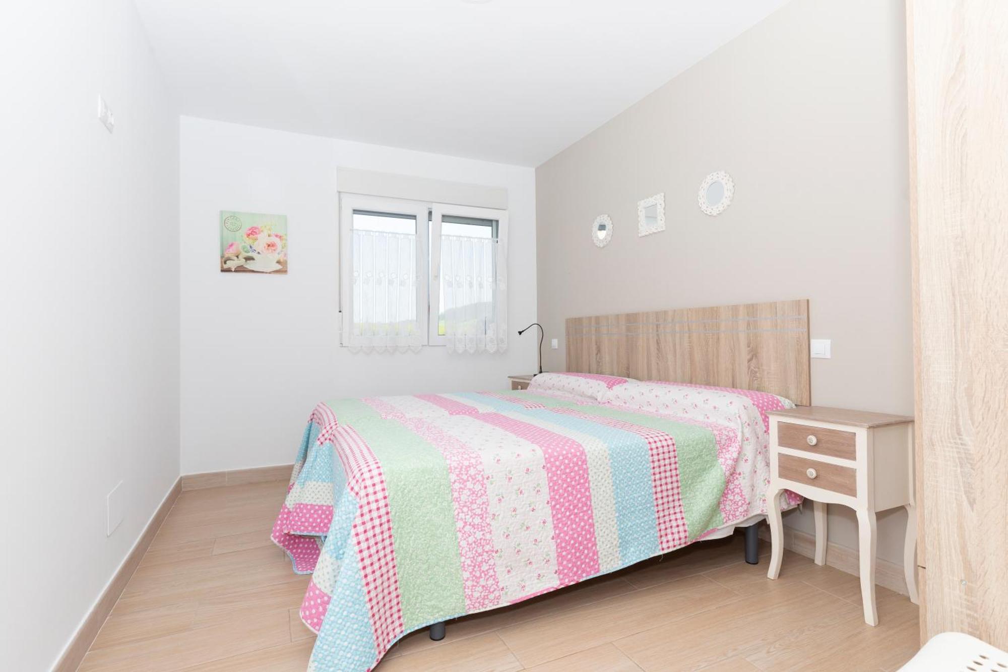 London - La Colina Apartment San Miguel de Meruelo Екстериор снимка